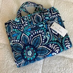 Vera Bradley Hanging Organizer